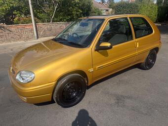 Citroen Saxo Hatchback 1.1i Desire 3dr