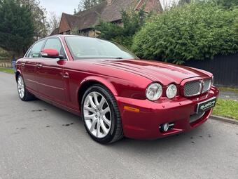 Jaguar XJ Saloon 2.7 TD Sovereign 4dr