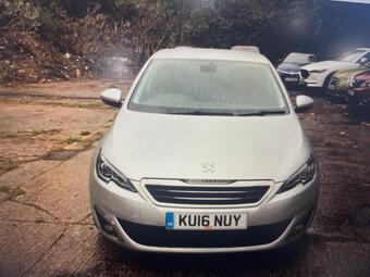 Peugeot 308 Hatchback 1.2 PureTech Allure Euro 6 (s/s) 5dr