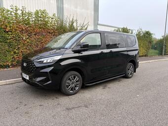 Ford Tourneo Custom Minibus 2.0 320 EcoBlue Titanium Luxe L1 Euro 6 (s/s) 5dr