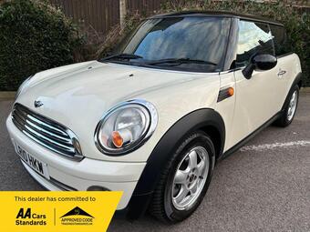 2010 500 64,000 CARS MINI HATCH GYZ KW4M2K8 REPRESENTATIVE EXAMPLE TYPE DURATION OF AGREEMENT... photo