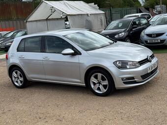 Volkswagen Golf Hatchback 1.6 TDI BlueMotion Tech Match Euro 5 (s/s) 5dr