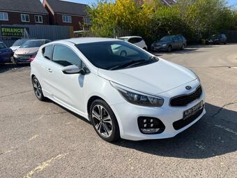 2017 kia proceed 1.6 crdi gt-line euro 6 (s/s) 3dr 35 photos 1 video  proceed 1.6 crdi gt-line euro 6 (s/s)... photo