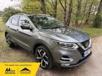 Nissan Qashqai SUV 1.2 DIG-T Tekna Euro 6 (s/s) 5dr