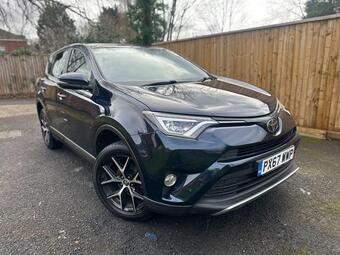 2017 TOYOTA RAV4 2.0 D 4D ICON EURO 6 S S 5DR SAFETY SENSE, NAV... photo