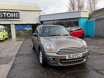 MINI Clubman Estate 1.6 Cooper Steptronic Euro 5 5dr