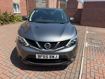 Nissan Qashqai SUV 1.6 dCi n-tec XTRON 2WD Euro 6 (s/s) 5dr