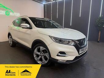 Nissan Qashqai SUV 1.2 DIG-T Tekna Euro 6 (s/s) 5dr