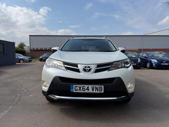 Toyota RAV4 SUV 2.2 D-4D Invincible 4WD Euro 5 5dr