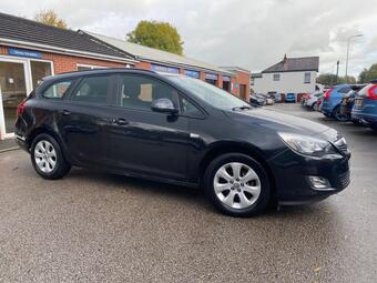 Vauxhall Astra Estate 1.6i Design Sports Tourer Euro 6 5dr