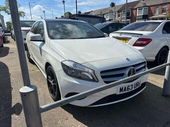 2013 MERCEDES A CLASS 1.8 A200 CDI SPORT EURO 5 S S 5DR 4 PHOTOS MERCEDES... photo