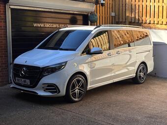 Mercedes-Benz V Class MPV 2.0 V300d Premium G-Tronic+ Euro 6 (s/s) 5dr (8 Seat, Long)