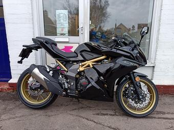 Lexmoto LXR 125 Super Sports LXR 125 E55