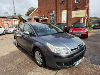 Citroen C4 Hatchback 1.6 HDi 16V SX EGS 5dr (DPFS+)