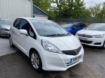 Honda Jazz Hatchback 1.4 i-VTEC ES Plus CVT Euro 5 5dr