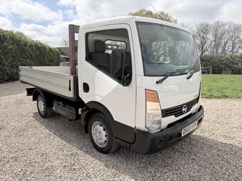 2008 nissan cabstar 2.5 dci 34.11 basic l1 4dr 35 photos  cabstar 2.5 dci 34.11 basic l1 4dr no vat!!! only... photo