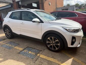 Kia Stonic SUV 1.0 T-GDi 2 Euro 6 (s/s) 5dr