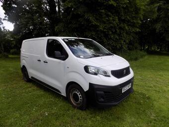 Peugeot Expert Panel Van 1.5 BlueHDi 1000 Professional Premium Standard Panel Van MWB Euro 6 (s/s) 6dr