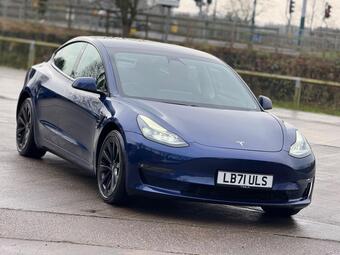 Tesla Model 3 Saloon (Dual Motor) Long Range Auto 4WDE 4dr