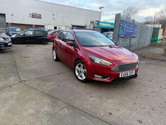 2016 POPULAR HATCHBACK. IT FEATURES A RESPONSIVE 1.5 LITRE DIESEL ENGINE, MEETING EURO 6... photo