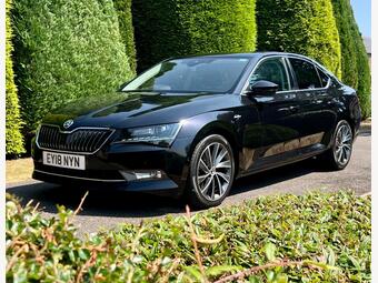 Skoda Superb Hatchback 2.0 TSI Laurin & Klement DSG 4WD Euro 6 (s/s) 5dr