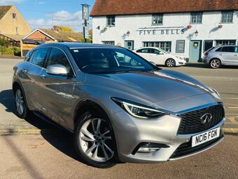 Infiniti Q30 Hatchback 1.6T Premium Tech DCT Euro 6 (s/s) 5dr