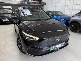 MG MG ZS SUV 51.1kWh Trophy Auto 5dr