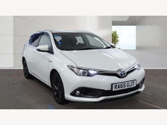 Toyota Auris Hatchback 1.8 VVT-h Design CVT Euro 6 (s/s) 5dr
