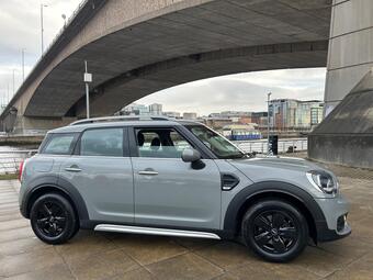 MINI Countryman SUV 1.5 Cooper Auto Euro 6 (s/s) 5dr