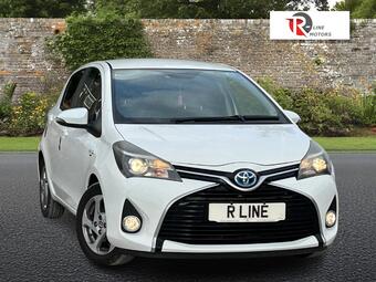 2015 YARIS 1.5 VVT H ICON E CVT EURO 6 5DR 52 PHOTOS TOYOTA... photo