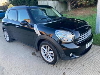 MINI Countryman SUV 1.6 Cooper Euro 5 (s/s) 5dr