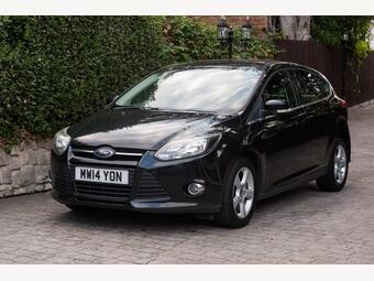 Ford Focus Hatchback 1.6 Zetec Navigator Powershift Euro 5 5dr