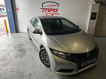 2013 CIVIC 1.6 I DTEC SE HATCHBACK 5DR DIESEL MANUAL EURO 5 S S... photo