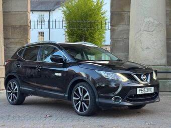 Nissan Qashqai SUV 1.6 dCi Tekna 2WD Euro 5 (s/s) 5dr