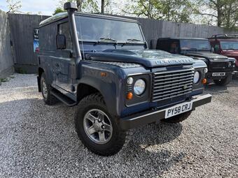 Land Rover Defender 90 SUV 2.4 TDCi County Hard Top SUV 4WD SWB Euro 4 3dr