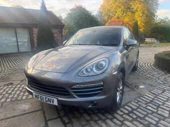 Porsche Cayenne SUV 3.0 TD V6 Tiptronic 4WD Euro 5 (s/s) 5dr