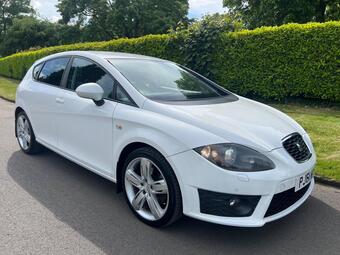SEAT Leon Hatchback 2.0 TDI CR FR+ DSG Euro 5 5dr