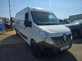 Renault Master Panel Van 2.3 dCi 35 Business+ FWD LWB Medium Roof Euro 5 5dr