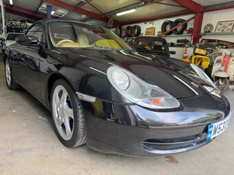 Porsche 911 Convertible 3.4 996 Carrera 4 Cabriolet 2dr Petrol Tiptronic S AWD (304 g/km, 300 bhp)