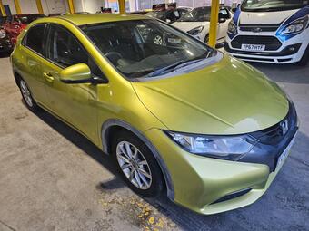 Honda Civic Hatchback 1.8 i-VTEC SE Euro 5 (s/s) 5dr