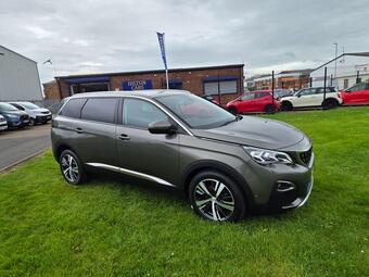 Peugeot 5008 SUV 1.5 BlueHDi Allure Euro 6 (s/s) 5dr