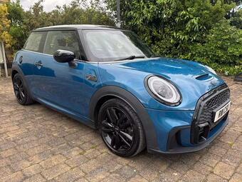 MINI Hatch Hatchback 2.0 Cooper S Sport Steptronic Euro 6 (s/s) 3dr