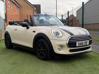 MINI Convertible Convertible 1.5 Cooper Euro 6 (s/s) 2dr