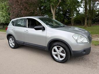 Nissan Qashqai Hatchback 1.6 Acenta 2WD 5dr