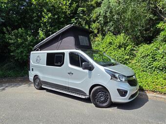 Vauxhall Vivaro Panel Van 1.6 CDTi 2900 BiTurbo ecoTEC Sportive L2 H1 Euro 6 (s/s) 5dr