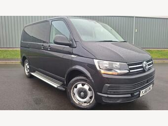 2019 TRANSPORTER SHUTTLE 2.0 TDI SE DSG FWD SWB EURO 6 S S 5DR... photo