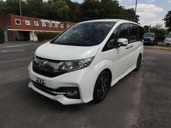 Honda Stepwagon MPV WAKU WAKU COOL SPIRIT WITH CAR VX