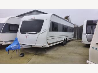 LMC 685 Vip Exquisit Tourer TO CLEAR NEEDS LITTLE TLC