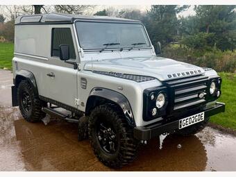 Land Rover Defender 90 SUV 2.4 TDCi County Hard Top SUV 4WD SWB Euro 4 3dr