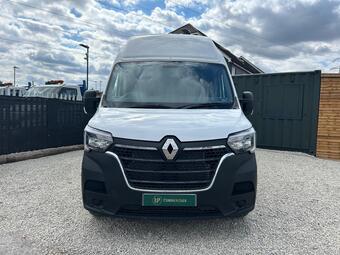 Renault Master Panel Van 2.3 dCi 35 Business FWD MWB High Roof Euro 6 4dr